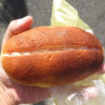 いちごクリームパン:モンターニュ いちごクリームパン:モンターニュ