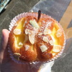 リンゴのクリームパン:パンミニヨン リンゴのクリームパン:パンミニヨン