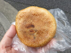 カレーおやき：ミヤウチベーカリー