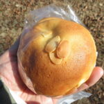 クリームパン：ベーカリーデイズ