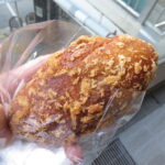 国産牛の具材たっぷりカレーパン：ボンアーデル河内長野店