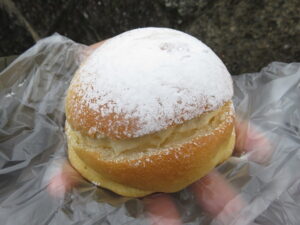 スノーボール：ベーカリーレオノーラ