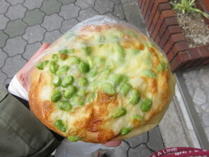 枝豆チーズ：石窯パンの店ゴッホ