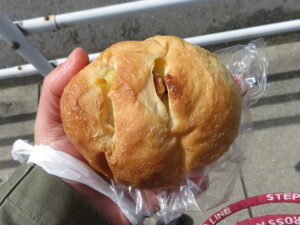 くるみチーズ：クルトン