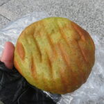 母子緑茶のクリームパン：サンポッポベーカリー