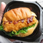 カニクリームコロッケロール：志津屋京都駅店