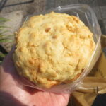 アーモンドナッツとマスカルポーネのメロンパン（2026バージョン）：cascadeゼスト御池店