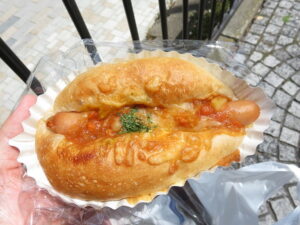 カレードッグ：志津屋