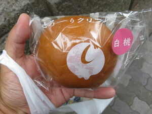 とろ～りクリームパン（白桃）：cookhouse